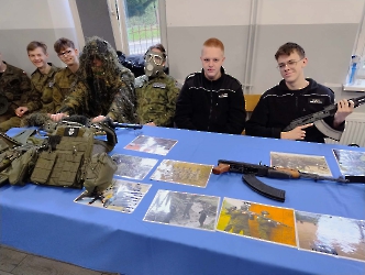 ddca85a3-37c7-4d94-a429-52340240b814