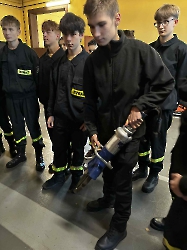 c235ad6d-3ce7-47c3-bd7c-59c02f5945dc